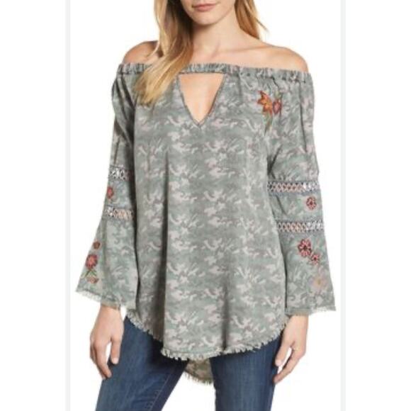 Billy T Women’s S Green Camo Boho Blouse Off Shoulder Bell Sleeve Embroidered - Picture 1 of 8